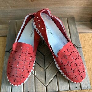 Eric Michael Maris red Nubuck leather slip on loafers. Made in Italy. Size 40